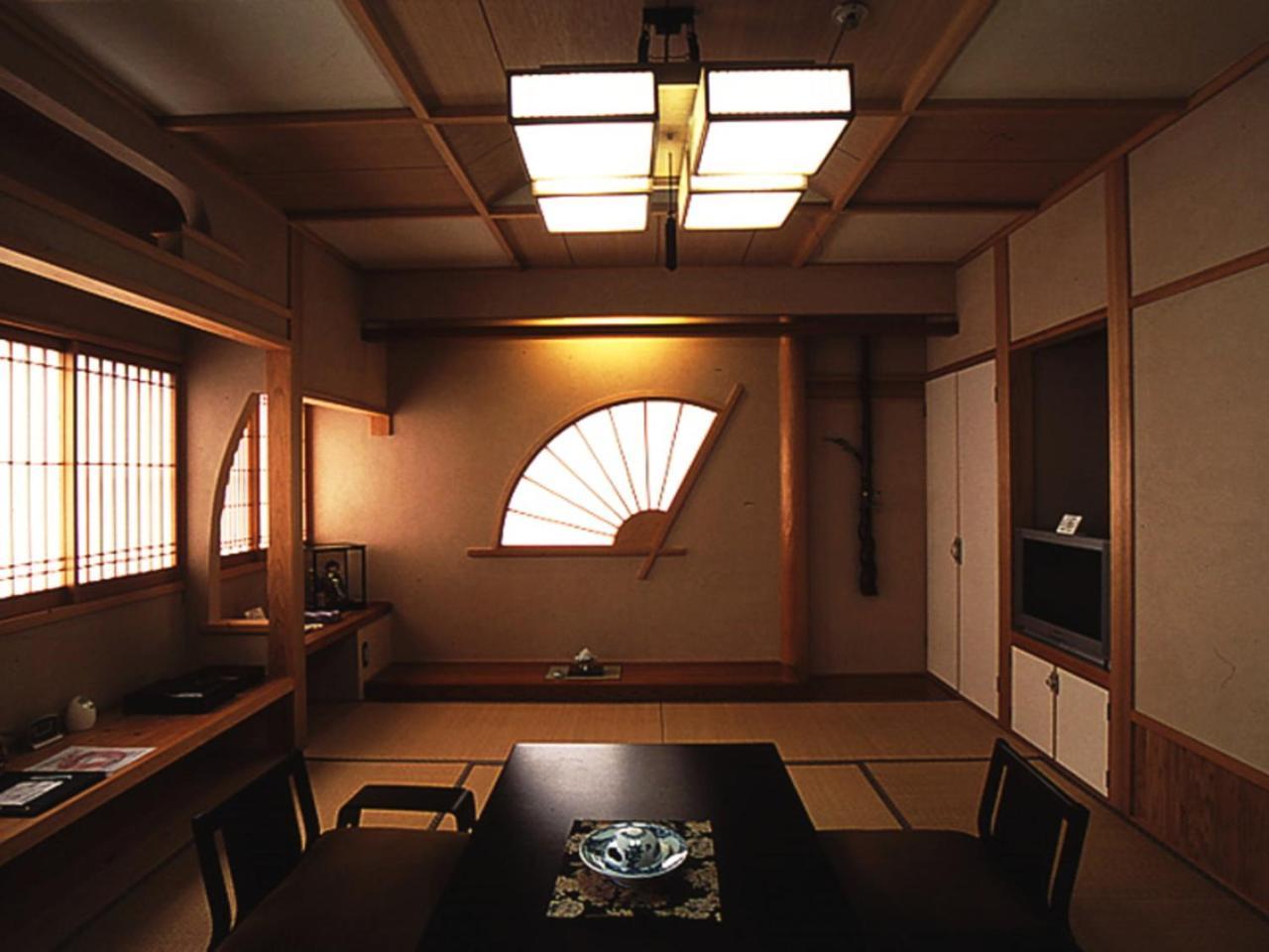 Ryokan Shinsen Takachiho Exterior photo